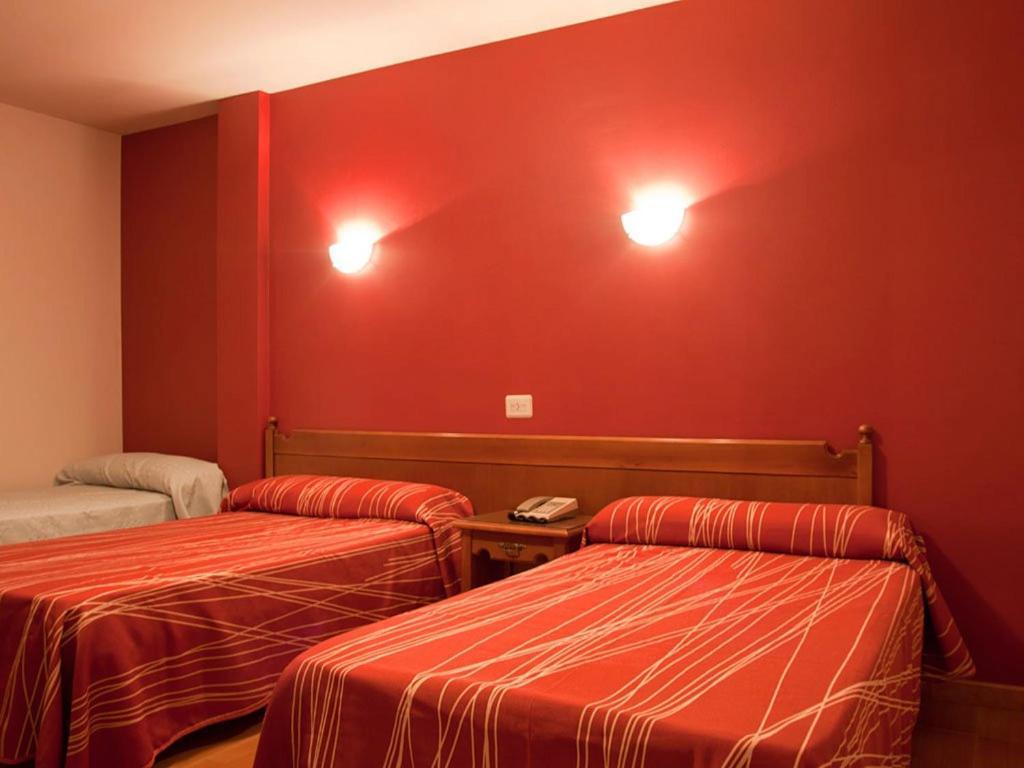 Hostal Las Vegas 坎加斯德穆拉索 外观 照片